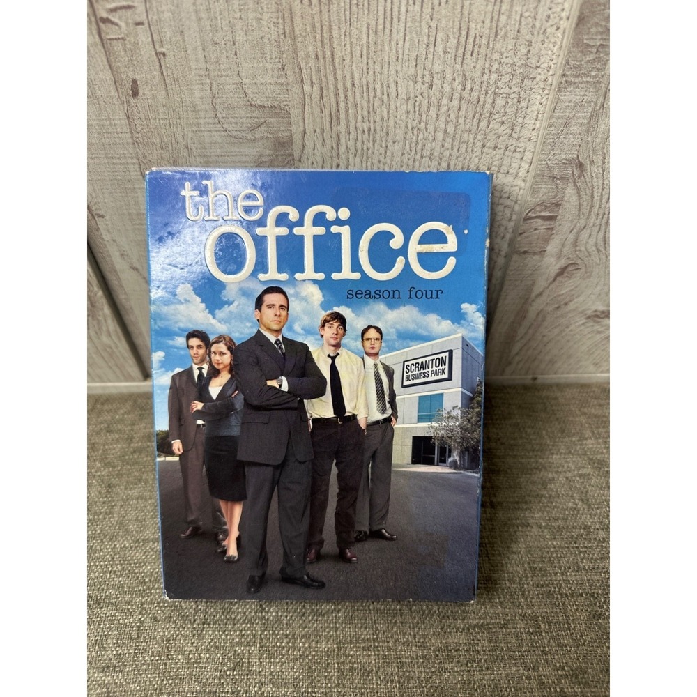 The Office Season 4 DVD Box Set With Bonus Disc & Special Features